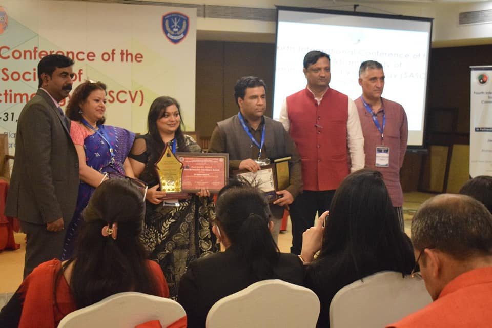 Award winners Dr. Surbhi Dayal and Gaurav Nanda